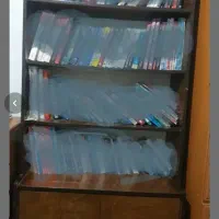 قفسه کتاب کتابخانه