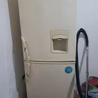 یخچال کم کار سالم