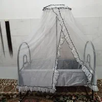 سه چرخه موزیکال و گهواره|اسباب و اثاث بچه|شیراز, شهرک مهرگان|دیوار