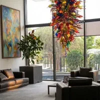 ۳۰ متر مغازه تجاری با بر ۷ متر و دهانه یه تیکه