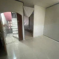 اپارتمان طبقه اول پشت صدمتری رسالت۵۵