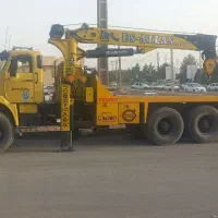 جرثقیل|خودرو سنگین|برخوار, |دیوار