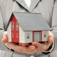 خانه کلنگی لب خیابان