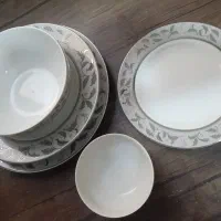 یک دست چینی درجه ۱ زرین