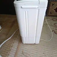 لباسشویی|ماشین لباسشویی و خشک‌کن لباس|صدرا-فارس, فاز ۱|دیوار