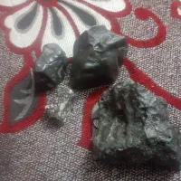 فروش چهار عدد مشکوک به شهاب سنگ