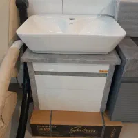 روشویی کابینتی دیواری پی وی سی با سنگ گاتریا|لوازم سرویس بهداشتی|شاهینشهر, شهرک گلدیس|دیوار