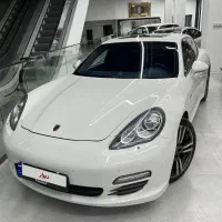 پورشه پانامرا V6، مدل 2012