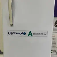 یخچال فریزر 9 فوت ایستکول