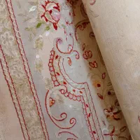 دوعدد فرش دوازده متری