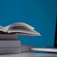 خدمات تضمینی پایان‌نامه ، مقاله