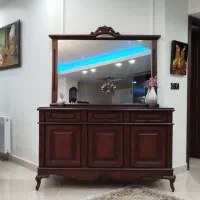 کنسول و آینه کلاسیک