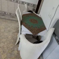 میز نهارخوری هم میشه ۴ نفره و هم ۶ نفره|میز و صندلی غذاخوری|بیرجند, |دیوار