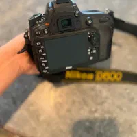 دوربین نیکون D600