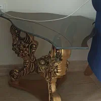 میز و دو عدد عسلی