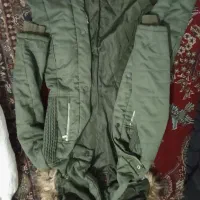 چهار عدد کاپشن زنانه به فروش می رسد