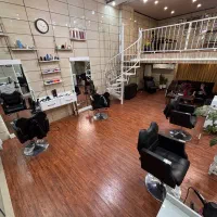 فروش لوازم ارایشگاه بصورت کلی و جزعی