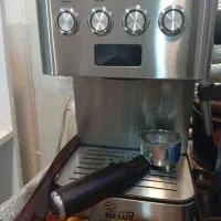 قهوه ساز درحد نو سالم و تمیز
