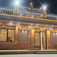 تالار لاکچری قصر طلایی