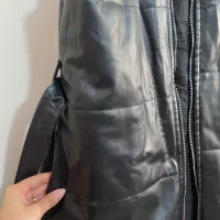 کاپشن (پافر)|لباس|میانه, |دیوار