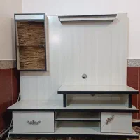 میز تلویزیون در حد نو
