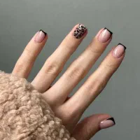 نیازمند یک ناخنکار برای ترمیم در منزل