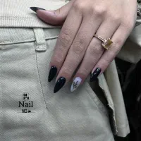 کاشت ناخن و تمامی خدمات ناخن برای عکاسی