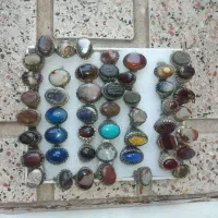 انگشتر های زنانه مردانه با سنگهای قیمتی عقیق|جواهرات|میانه, |دیوار