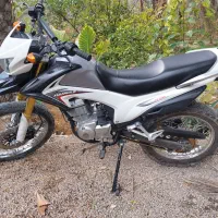 موتر تریل ۲۰۰پرواز|موتورسیکلت|جهرم, |دیوار