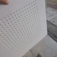 فروش انواع تایل سقف کاذب گچی (روکش pvc و پانچ)