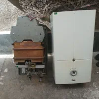فروشنده و خریدار آبگرمکن خراب و قدیمی
