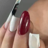 تخفیف خدمات ناخن واموزش