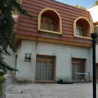۹۰۰متربنا|اجارهٔ خانه و ویلا|تهران, زعفرانیه|دیوار