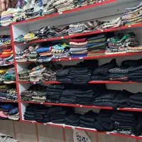 دکوراسیون و ویترین مغازه فروشی