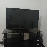 تلوزیون ۴۲ اینچ