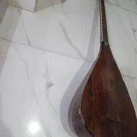 تار چگور قدیمی ماله زمان قاجار با مهر مسیحی|سازهای سنتی|همدان, |دیوار