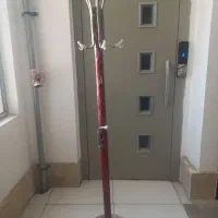 چوب لباسی ایستاده فلزی درحد نو