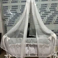 تخت کنارمادر