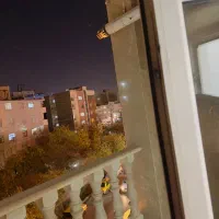 آپارتمان۸۰م،دوخواب،نمای سنگ،ویوپارک چهل‌بازه