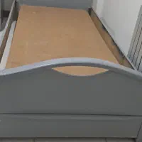 تخت چوبی یکنفره