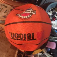 توپ بسکتبال