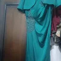 لباس مجلسی|لباس|فلاورجان, |دیوار