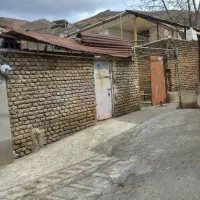 زمین با بنا۸۰متری کلنگی سند تک برگ