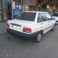 ۸۵ دوگانه شرکتی بی رنگ استثنایی