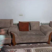 مبل ۱۱ نفره|مبلمان خانگی و میز عسلی|مرودشت, فاز دوم شهرک فرهنگیان|دیوار