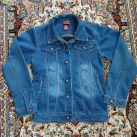 تعدای لباس از ۵سال تا ۸سال|کفش و لباس بچه|بندر انزلی, سید آسیه|دیوار