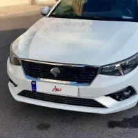 جلو پنجره فابریک کارخانه تارا