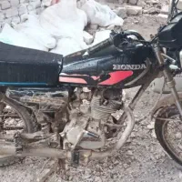 موتور مدل ۸۲