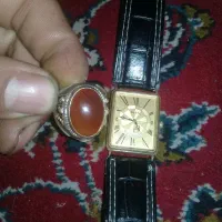 ۳عدد ساعت قدیمی و یک انگشتر