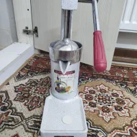آب انار گیری